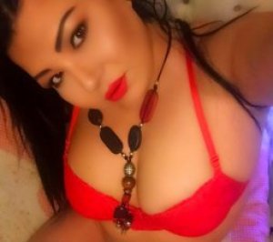 Транссексуалка Салча